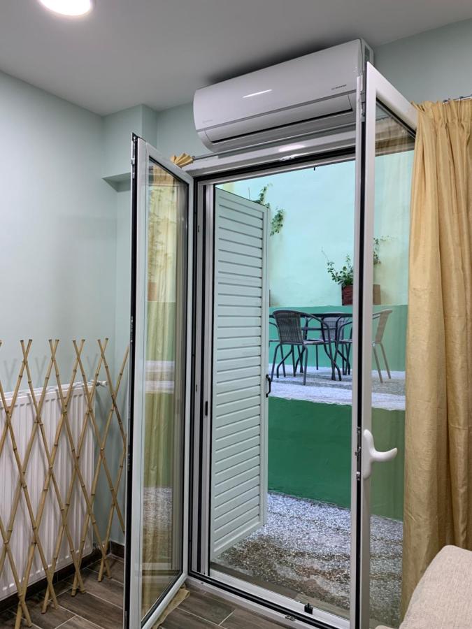 Cozy Apartment Metaxourgeio Greendom アテネ エクステリア 写真